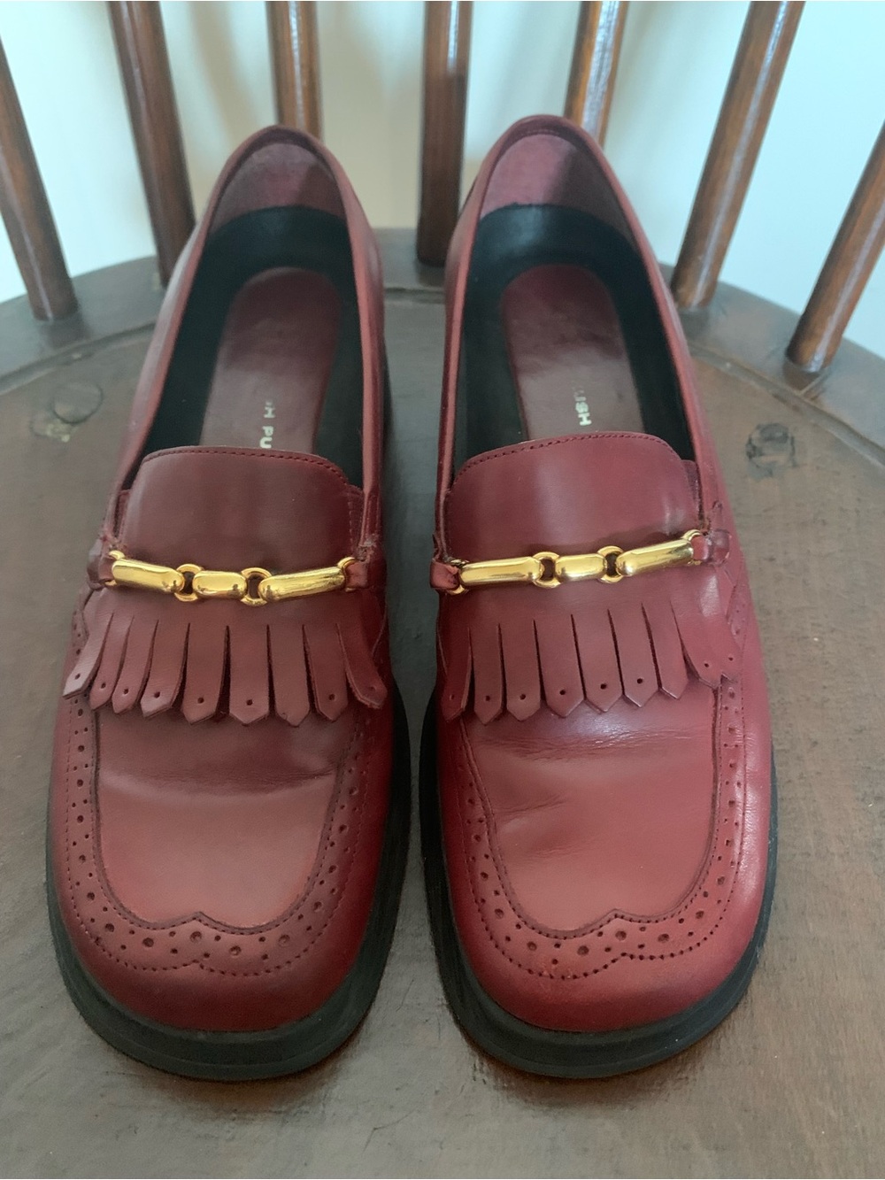 Hush Puppies Burgundy Leather Kensington Loafers with Gold Bit Women’s 5.5